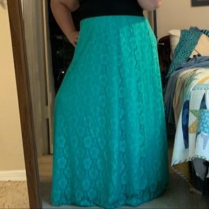 Lace Lola skirt